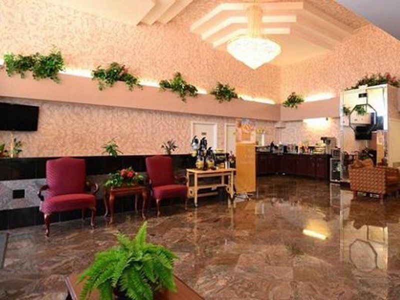 Econo & West - Energy Corridor Hotel 2*