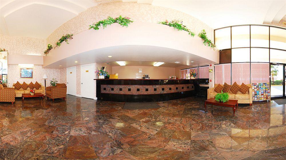 Econo Inn&suites West – Energy Corridor 2*